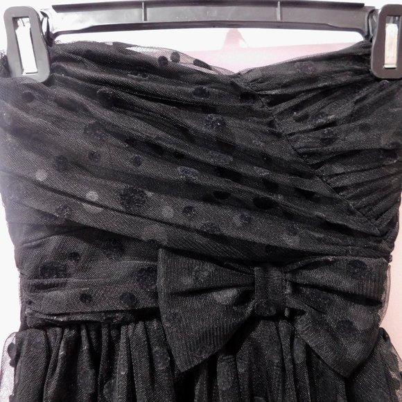 Black Tulle Formal Dress - Picture 3 of 7